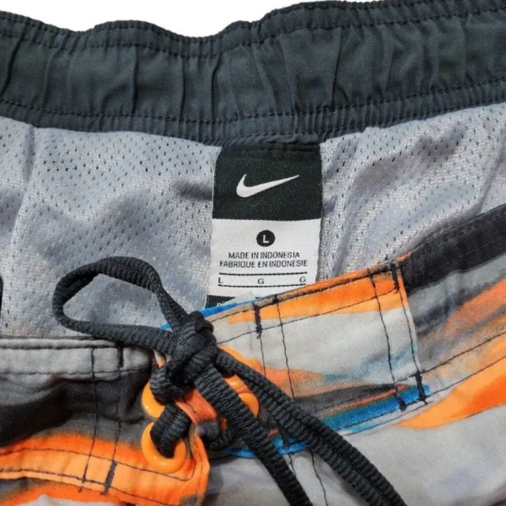 Nike Shorts Size Large W35
